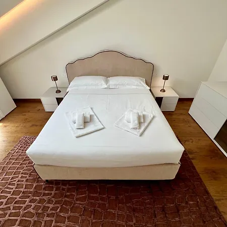 A Due Passi Da Piazza Galimberti Appartement